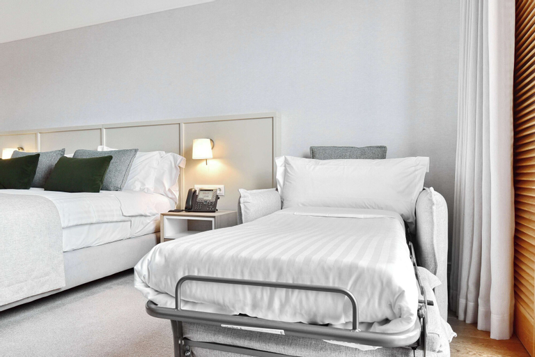 Bedroom 24