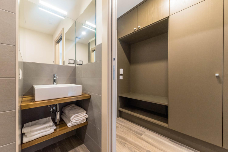 Bathroom 2, parina Inn – Locanda, Bergamo