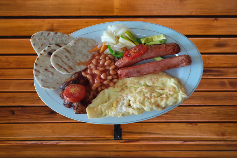 Food & Drinks 5, Afiki Resort, Komenda-Edina-Eguafo-Abirem