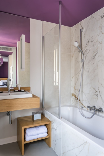 Bathroom 3, Villa Koegui Biarritz, Pyrénées-Atlantiques