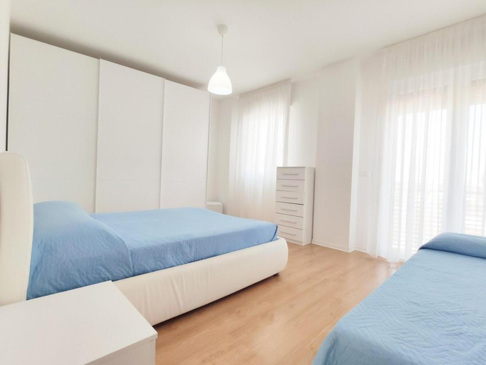 Bedroom 29