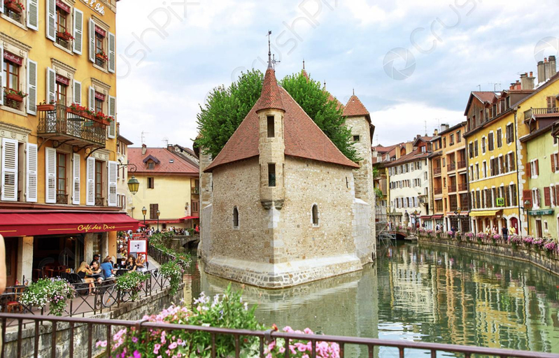 The Lake Terrace, Haute-Savoie