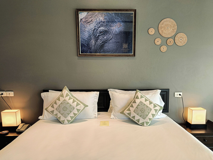 Bedroom 13