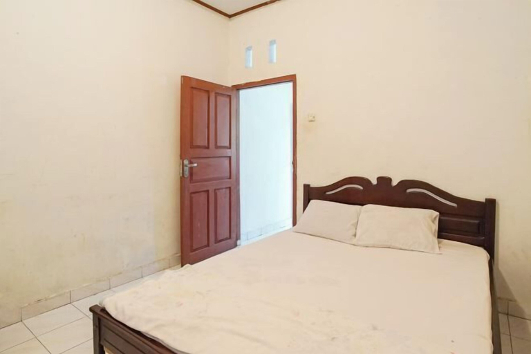 Bedroom 21