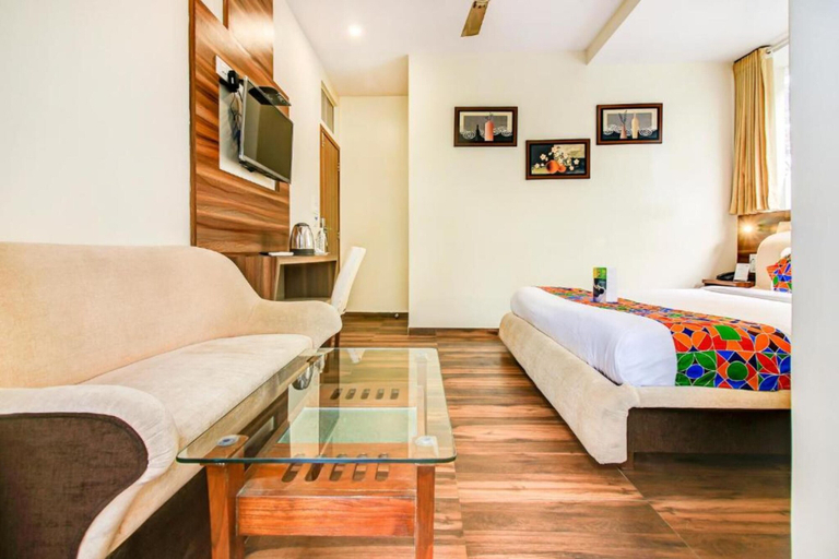 Bedroom 1, New Axis By Glitz Hotels, Mumbai Suburban