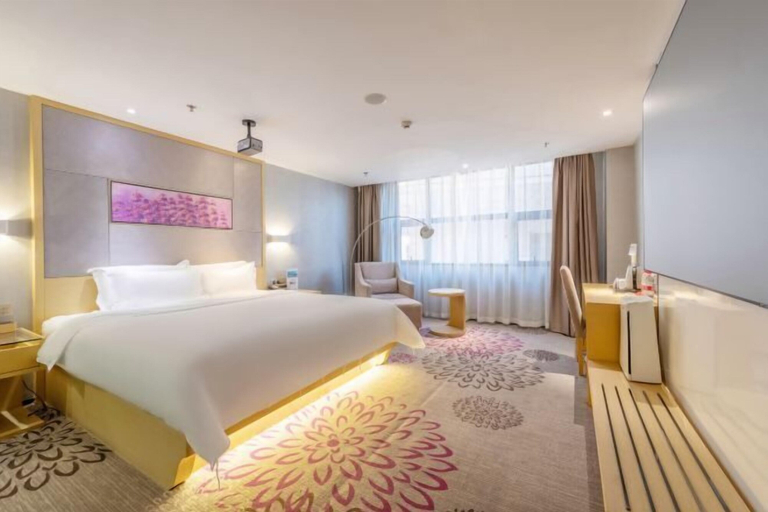 Bedroom 3, Lavande Hotel (Huizhou Huiyang Station), Huizhou
