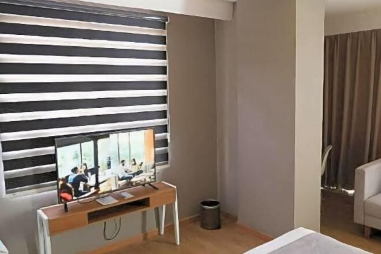 Bedroom 24