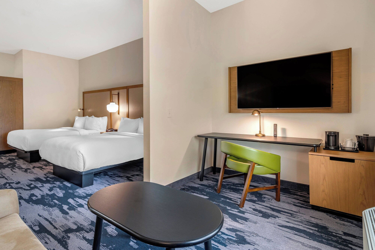 Bedroom 3, Fairfield Inn & Suites by Marriott Helen, White