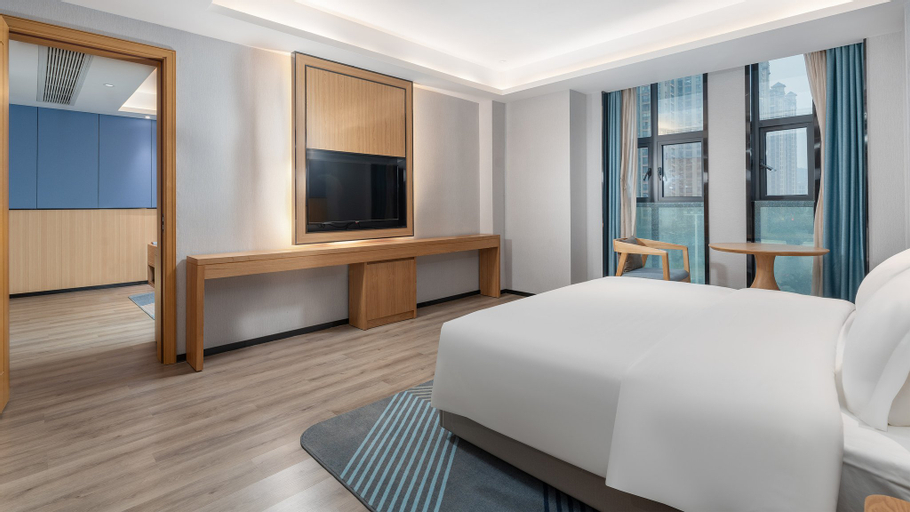Bedroom 9