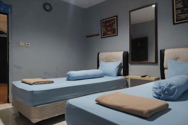 Bedroom 23