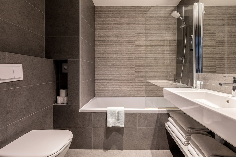 Bathroom 5, Chalet Hotel le Prieure and Spa, Haute-Savoie