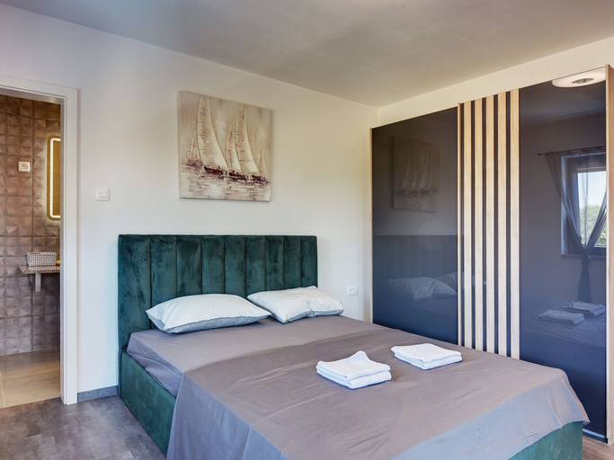 Bedroom 2, Villa in Valbandon near Fažana Beaches, Vodnjan