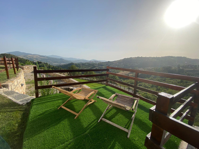 Others 5, Country B&B Piani del Mattino, Potenza