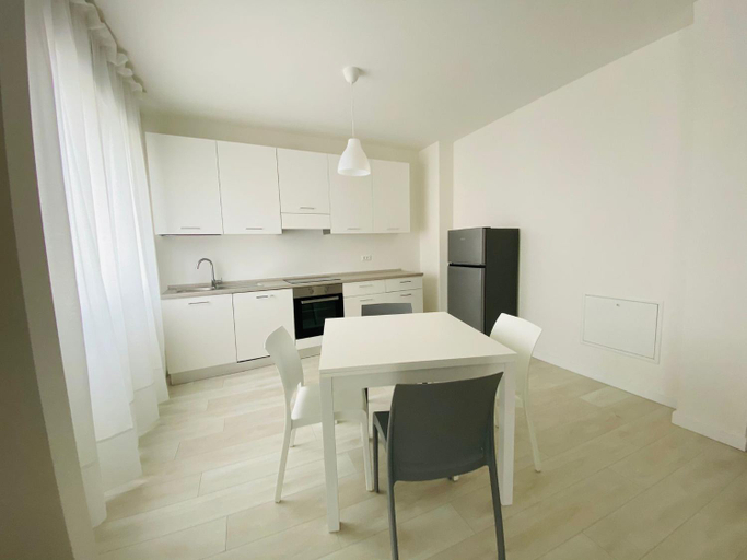 Dining Room 27