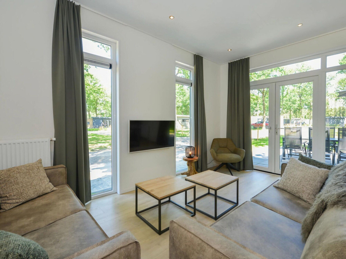 Living area 3, Lovely Apartment in Wolpinghausen, Ooststellingwerf
