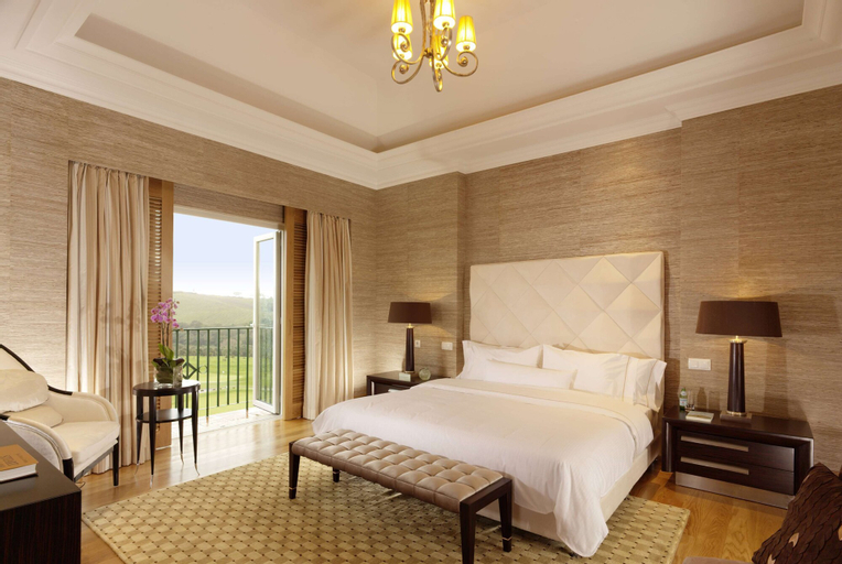 Bedroom 25