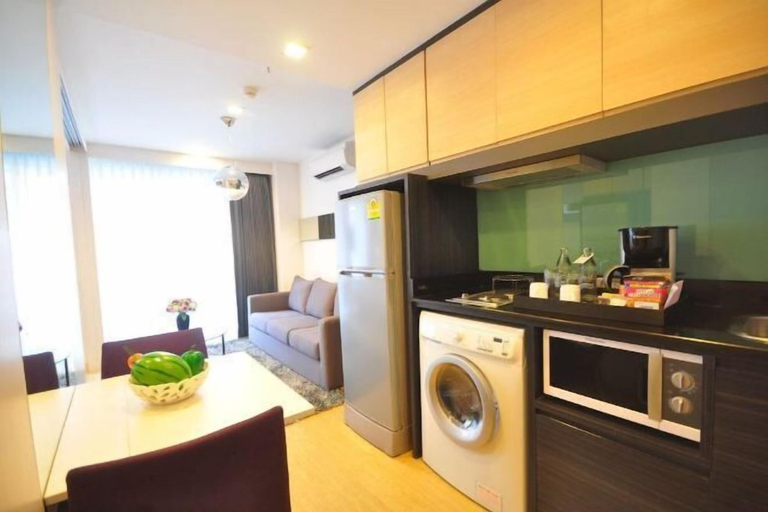 Dining Room 8