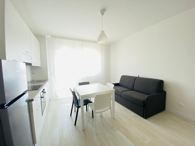Dining Room 7