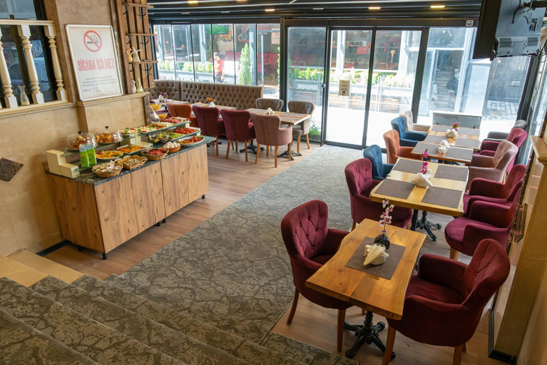 Food & Drinks 4, Taksim Cuento Hotel, Beyoğlu