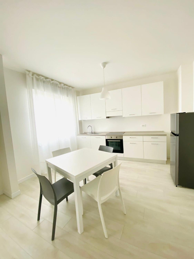 Dining Room 8