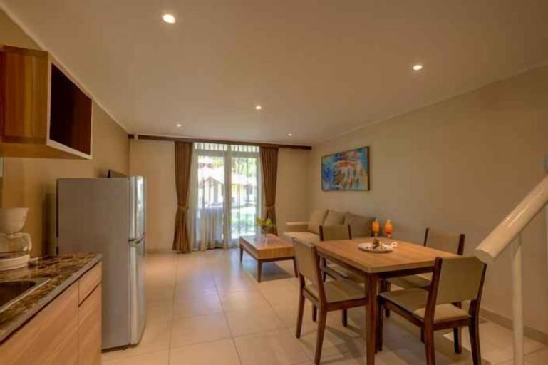 Dining Room 9