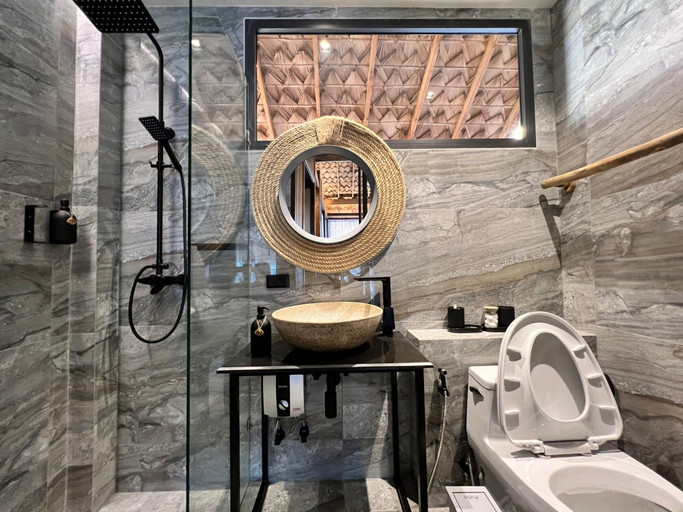 Bathroom 4, Sealord Naithon Beach Phuket, Phuket Island
