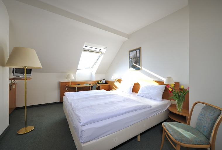 Bedroom 2, Best Western Hotel Moran, Praha 5