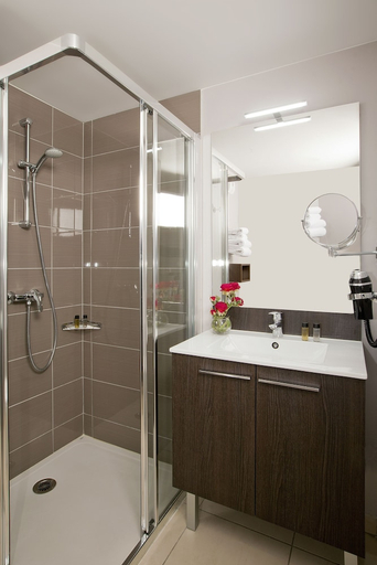 Bathroom, Residhome Bordeaux, Gironde