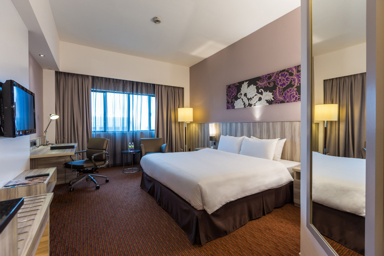 Bedroom 24