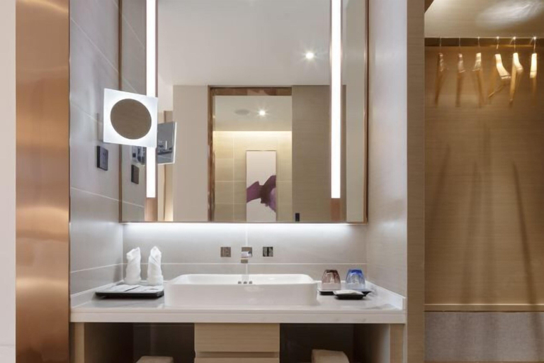 Bedroom 4, Lavande Hotel (Zhuhai Qinglv North Road Tangjiawan Beach), Zhuhai