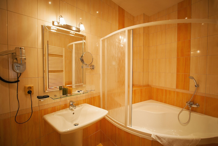 Bathroom 3, Hotel Askania, Praha 2