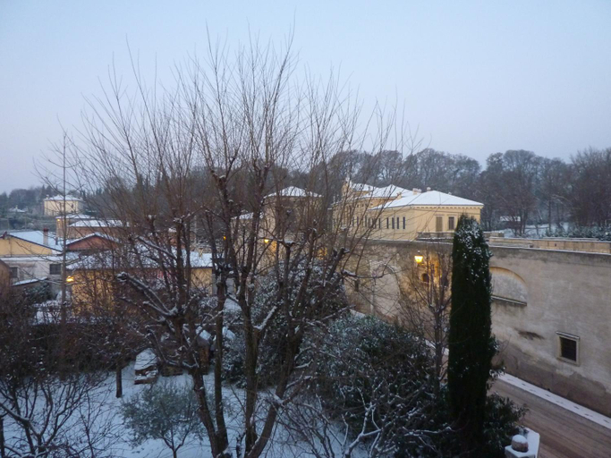 Others 2, B&B La Tamerice, Verona