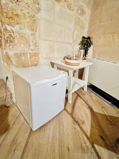 Others 4, Alle Grotte, Matera