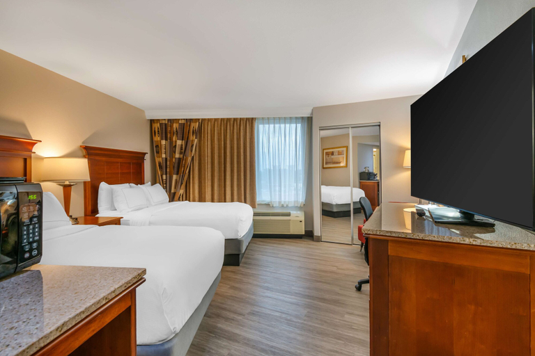 Bedroom 3, DoubleTree by Hilton Hotel Jefferson City, Cole