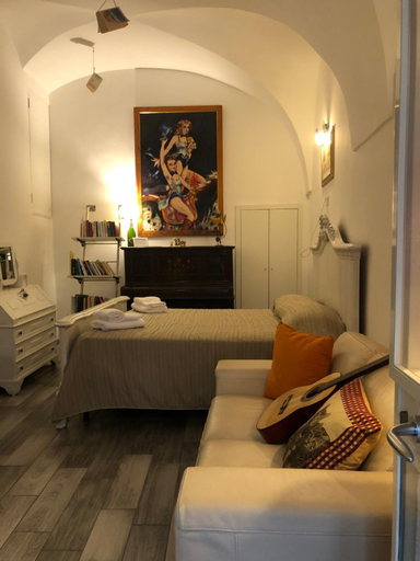Bedroom 4, La piccola casa di Tania in via Fieramosca, Bari