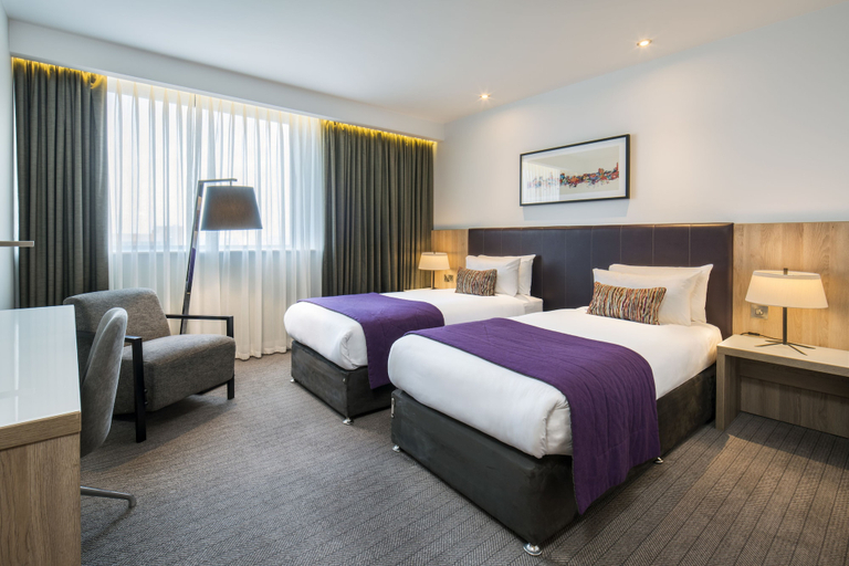 Bedroom 2, Park Regis Birmingham, Birmingham