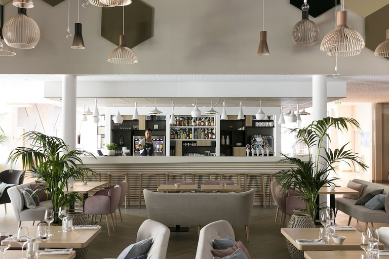 Food & Drinks 4, Hilton Garden Inn Bordeaux Centre, Gironde