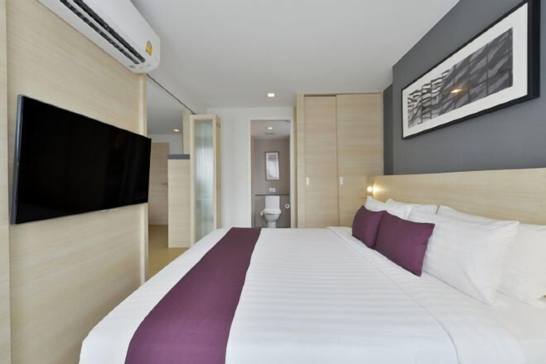 Bedroom 12