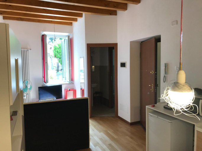 Others 4, MyRoom Citta Alta 1, Bergamo