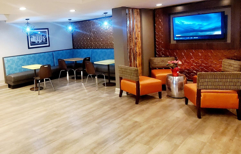 Public Area 2, Super 8 by Wyndham Pigeon Forge Dollywood Lane, Sevier
