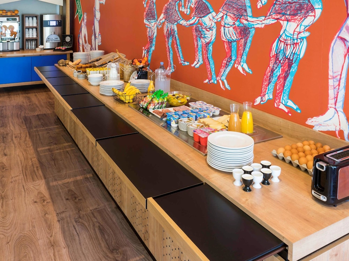 Food & Drinks 3, Ibis Styles Carcassonne La Cite, Aude