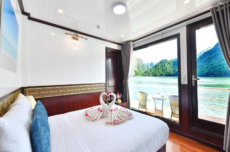 Bedroom 2, Halong Silversea Cruise, Hạ Long