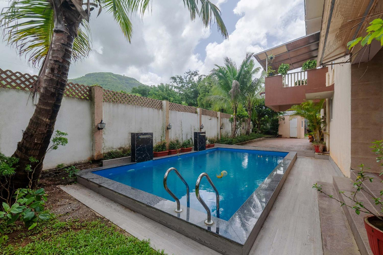 Sport & Beauty 2, Serene Villa by StayVista - A Hill-View Villa with Plunge pool, Raigarh