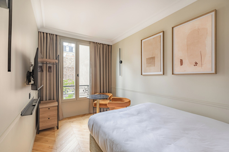 Bedroom 3, Maison du Moulin Vert, Paris