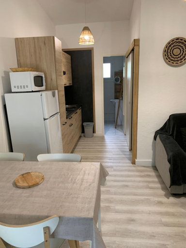 Kitchen 5, Les Trilles, Hérault