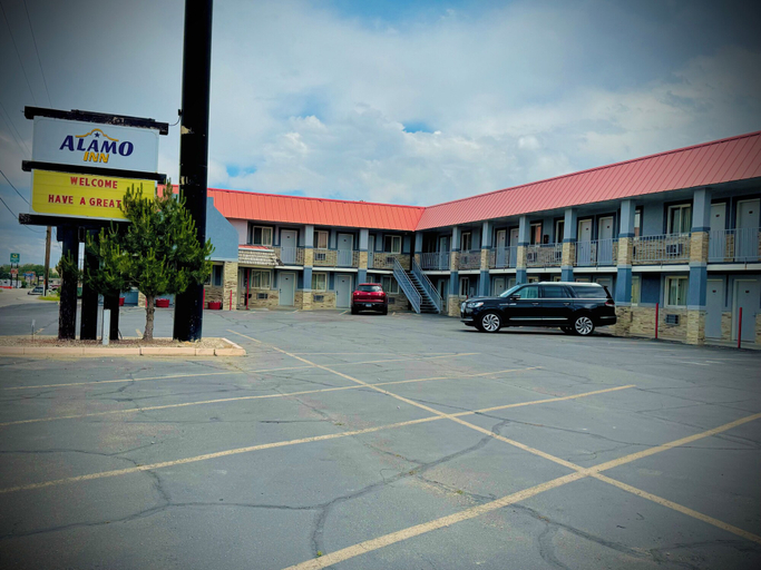 Public Area 1, Alamo Inn, Johnson