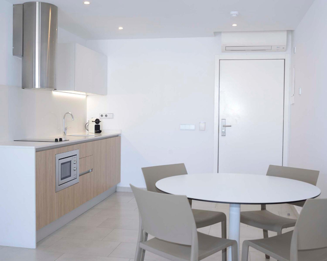 Others 5, Apartaments B-Llobet Sun & Confort, Baleares