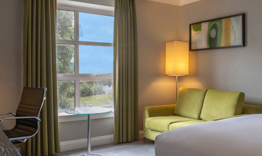 Bedroom 2, Hilton Dublin, Dublin