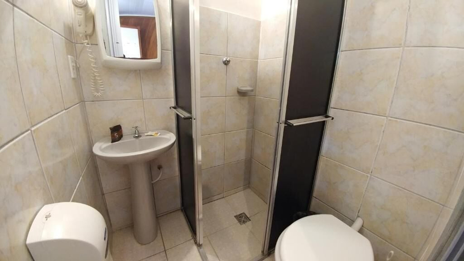 Bathroom 4, Pousada Coração da Ilha, Paranaguá