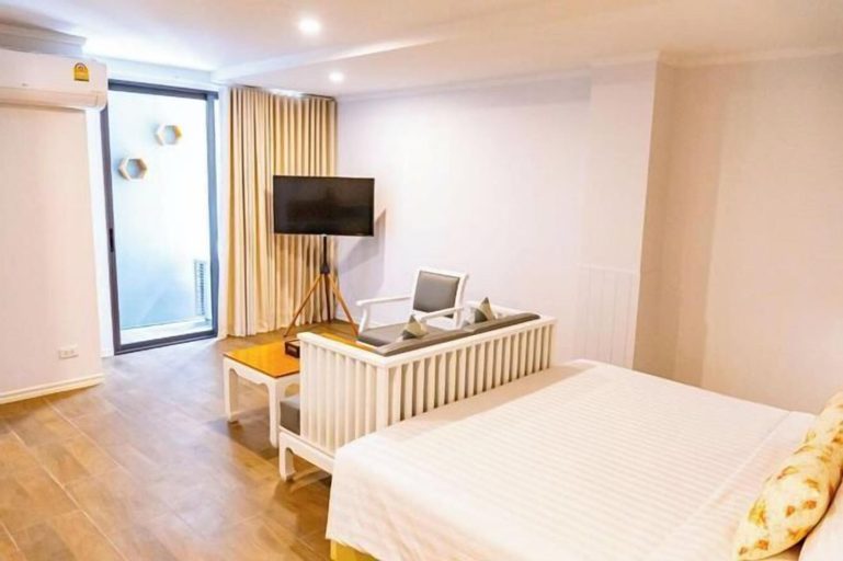 Bedroom 21